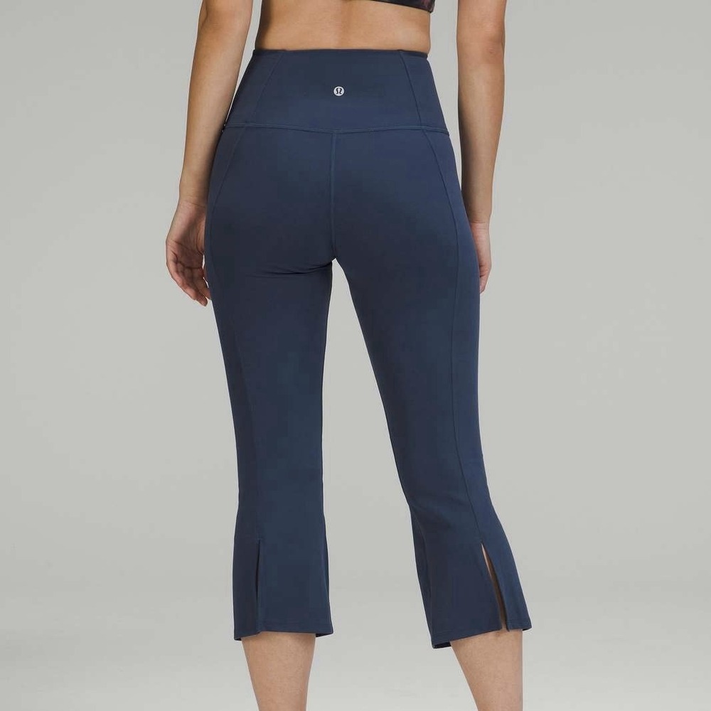 Lululemon Size 4 Add Flare High-Rise Crop 21"Mineral Blue Lightweight Y2K